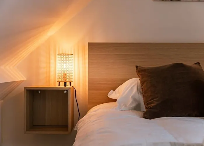 Huswell - Bright Duplex Close To The Sea *