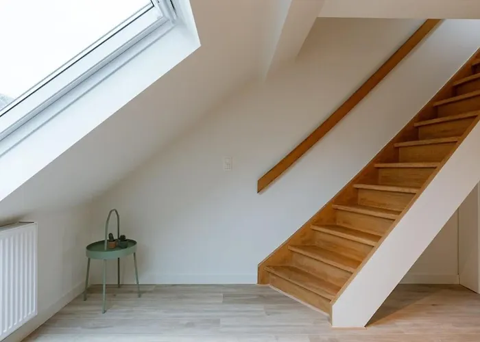 Huswell - Bright Duplex Close To The Sea 公寓 *