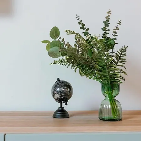 Huswell - Bright Duplex Close To The Sea Остенде